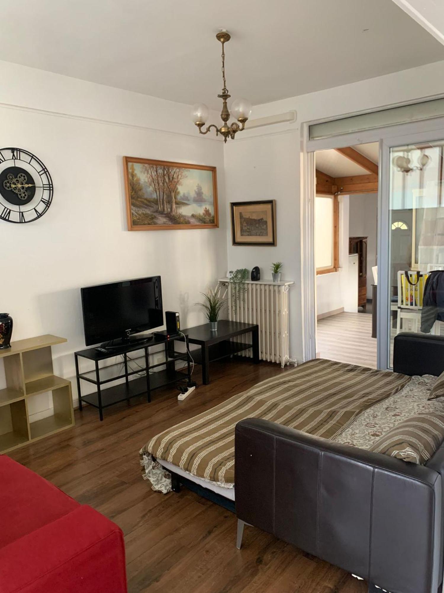 Grand Appartement Avec Terrasse & Jardin A 5 Minutes De Paris Cachan Exterior photo